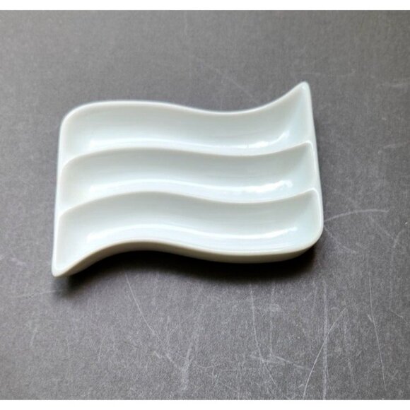 cordon bleu Other - Olive Dishes Crate Barrel Cordon Bleu White B. I. A.